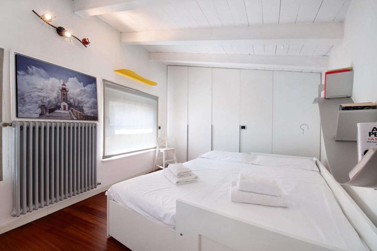 Penthouse In Citta Alta - Bergamo Apartment Luaran gambar