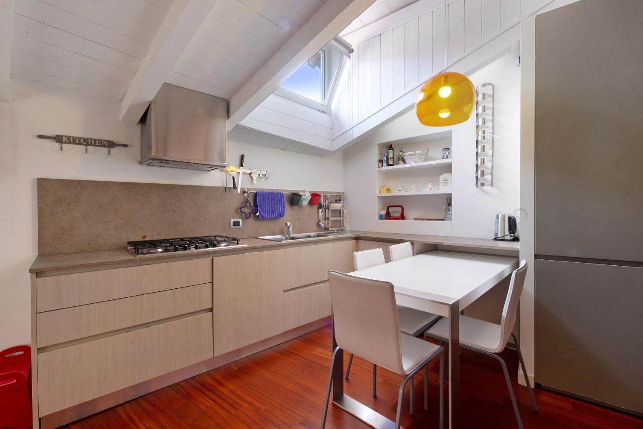 Penthouse In Citta Alta - Bergamo Apartment Luaran gambar