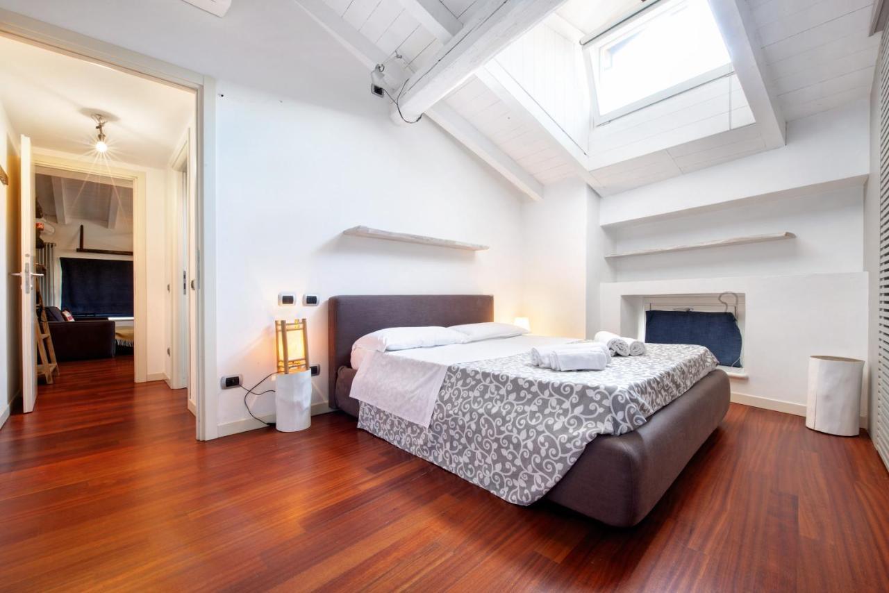 Penthouse In Citta Alta - Bergamo Apartment Luaran gambar