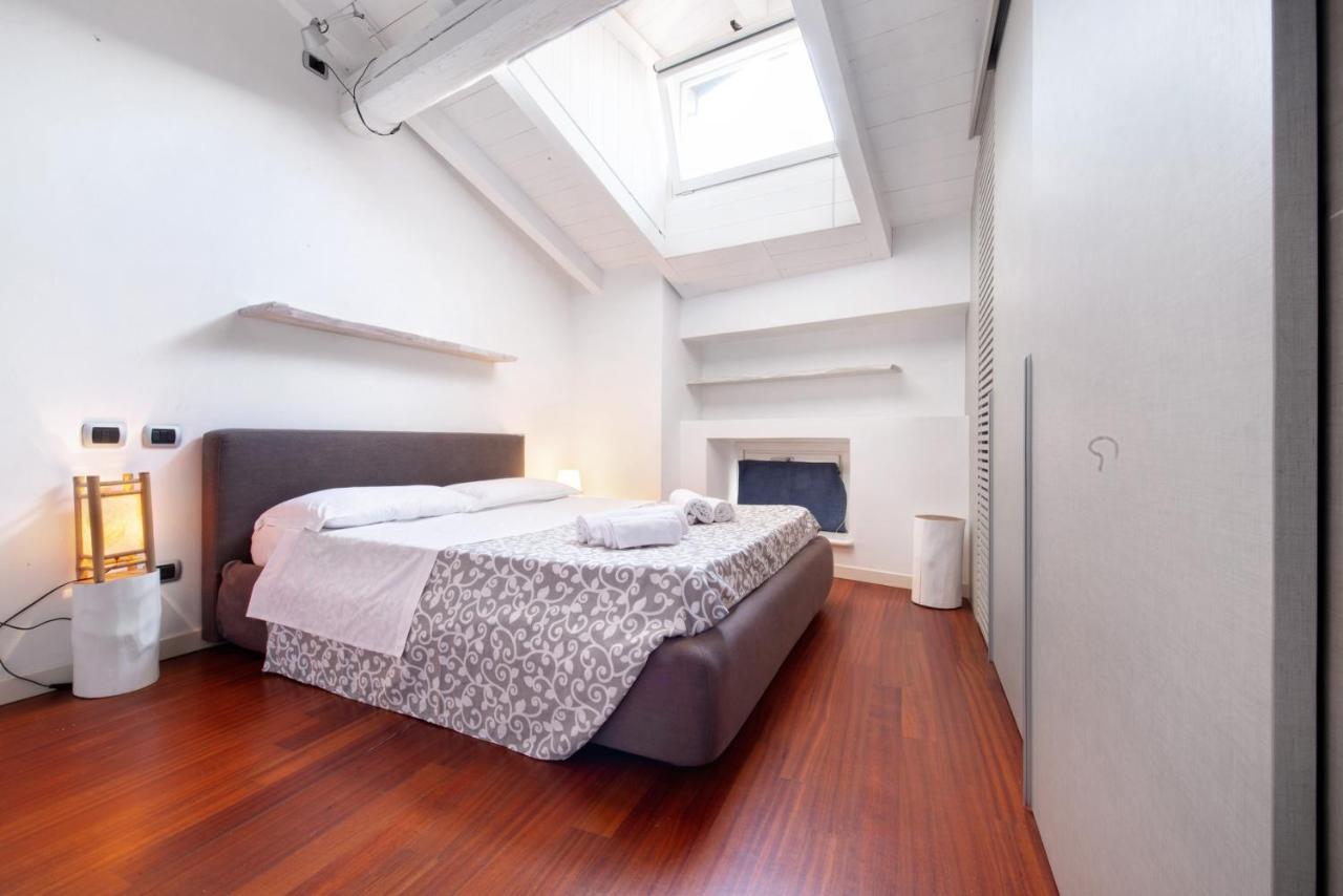 Penthouse In Citta Alta - Bergamo Apartment Luaran gambar